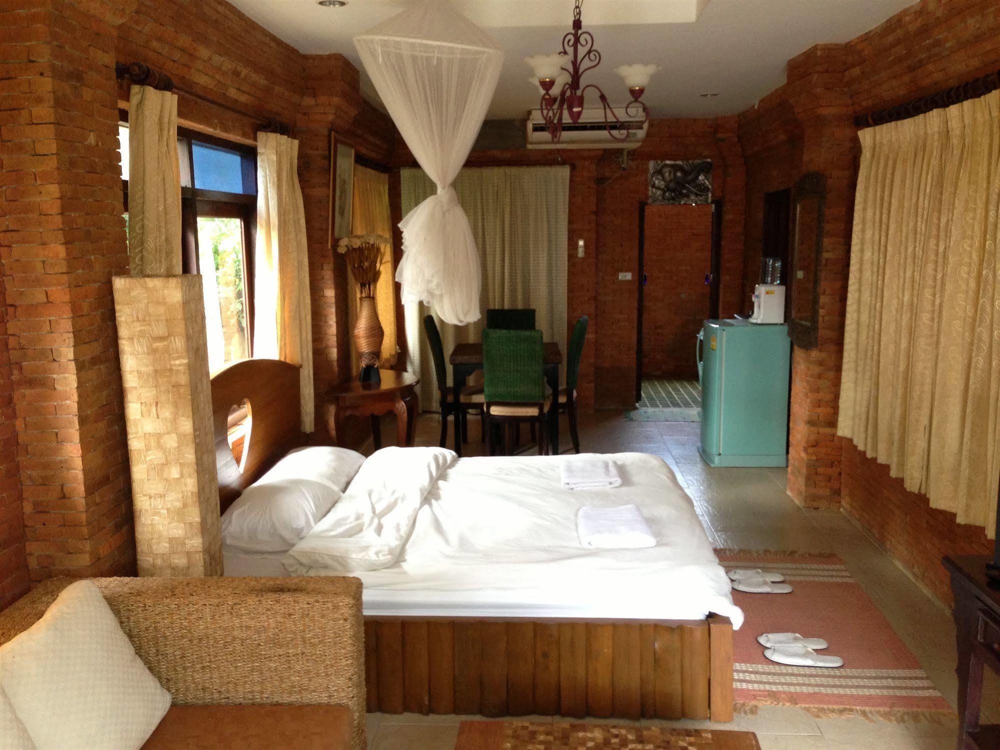 Wiangjintra Lanna Living Hang Dong Exterior foto